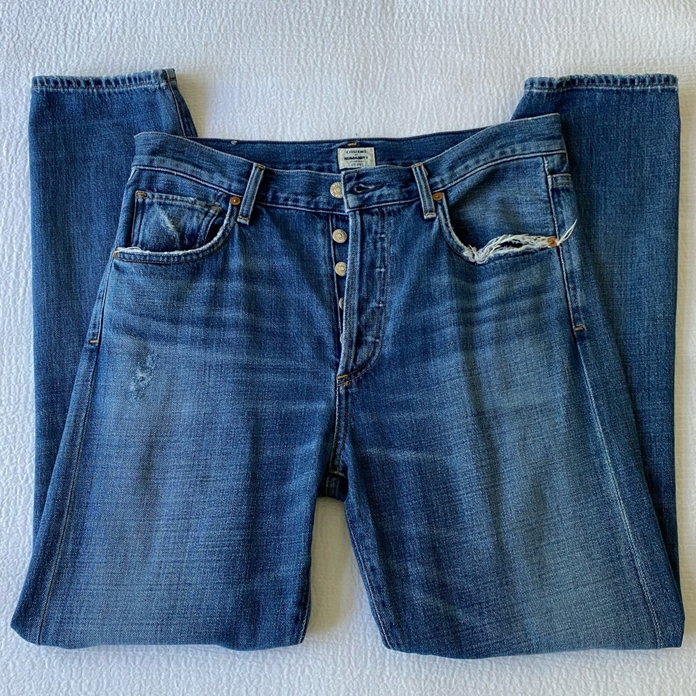 CofH Liya High Rise Classic Fit Crop✨